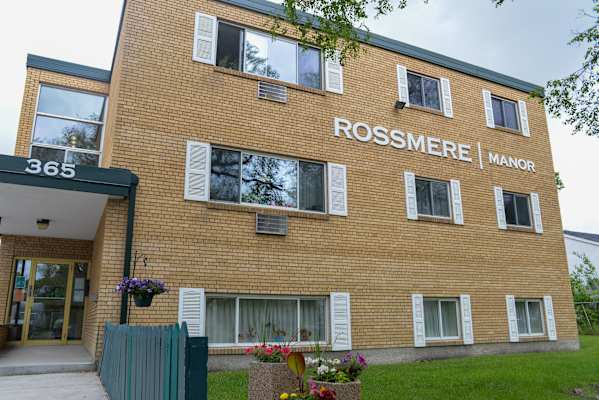365 Edison Avenue property